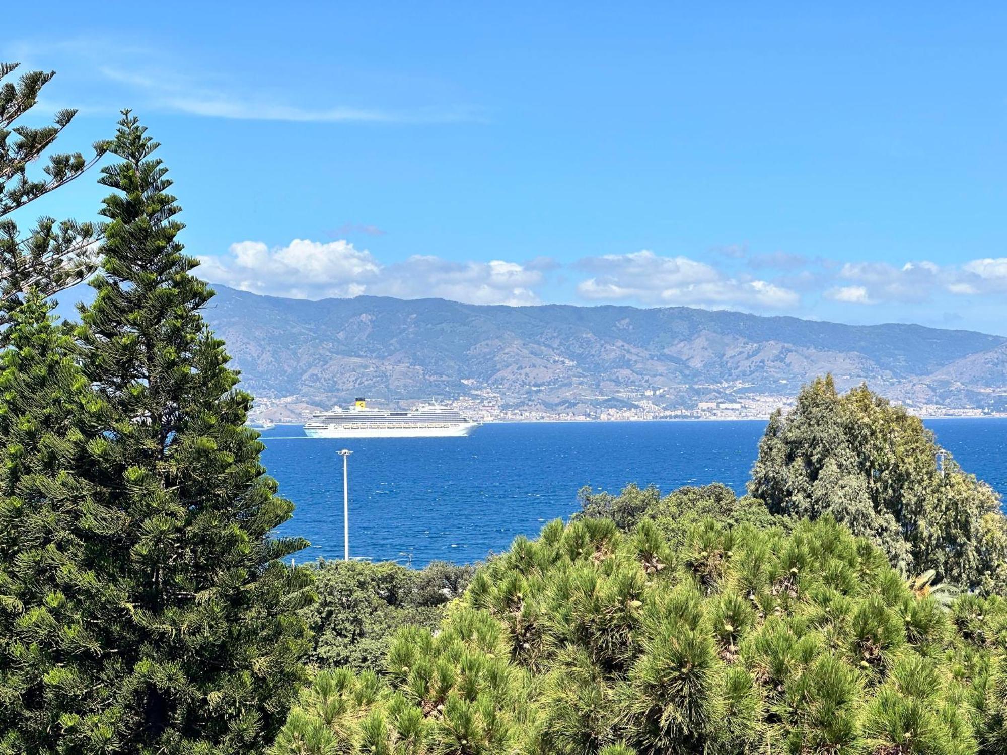 Sunset Guest House Reggio Calabria Exterior photo